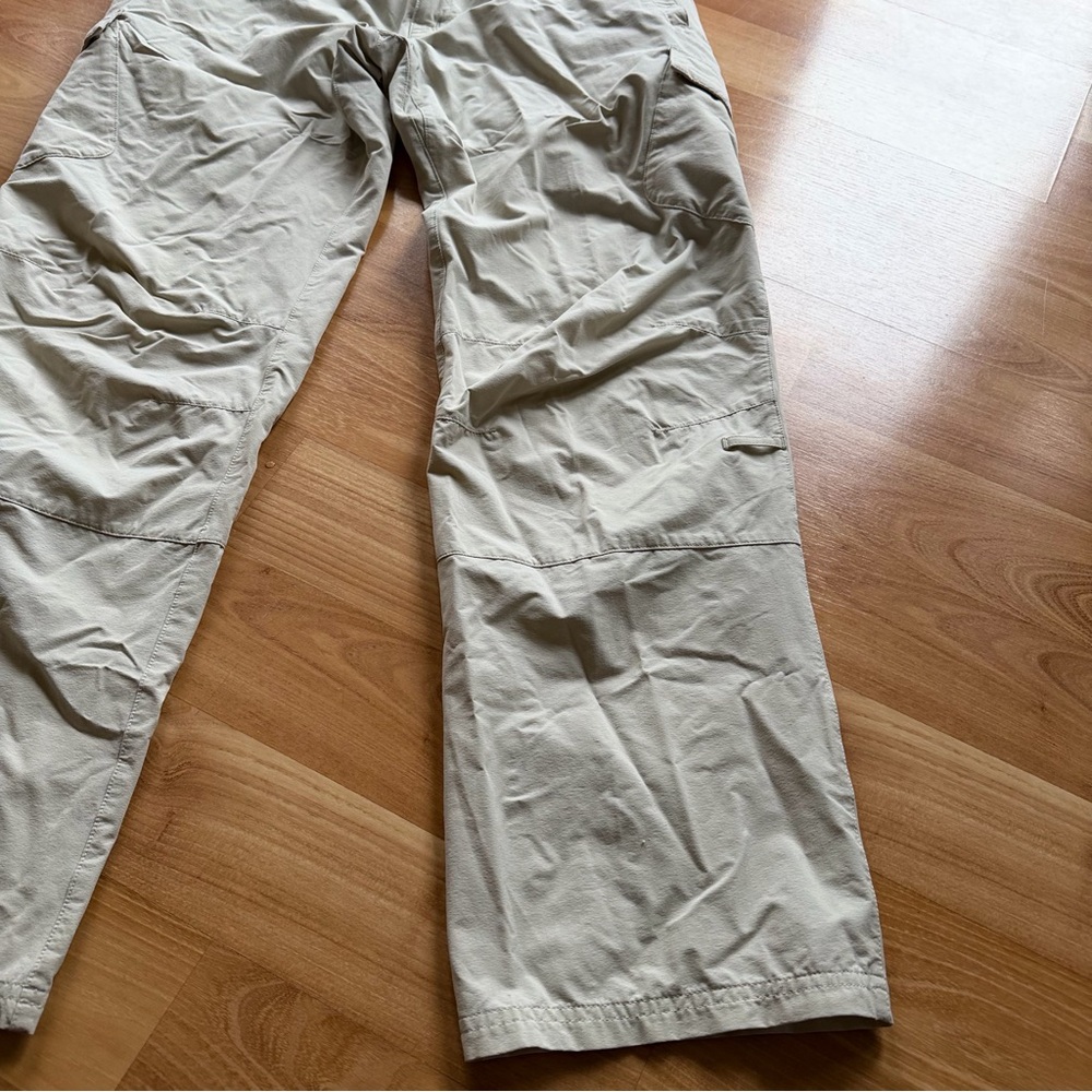 Eastern Mountain Sports women’s outdoor hiking camping pants size 10 regular - Picture 3 of 9